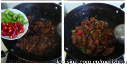 酱烧肘子肉,收汁,撒入辣椒粒翻匀