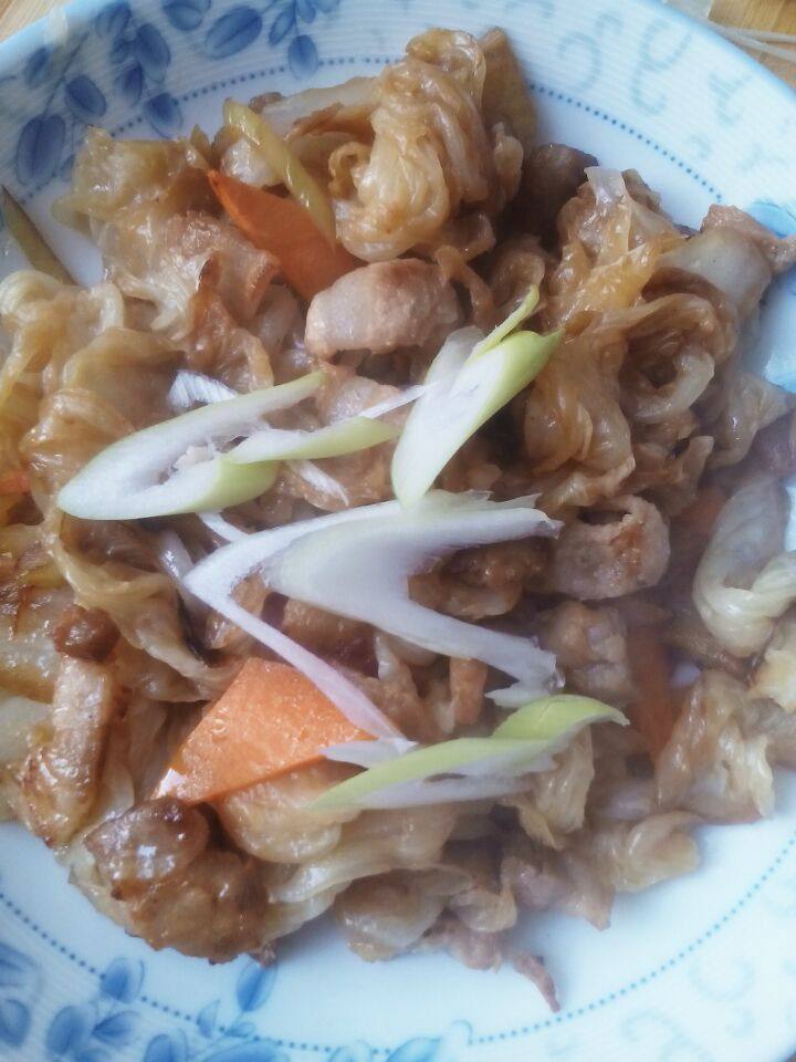 五花肉炒白菜
