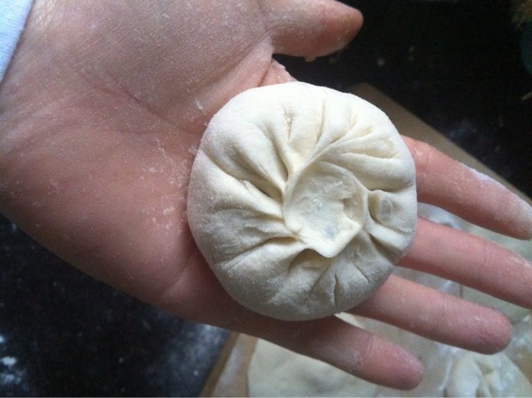 西葫芦鸡蛋包子,包入馅