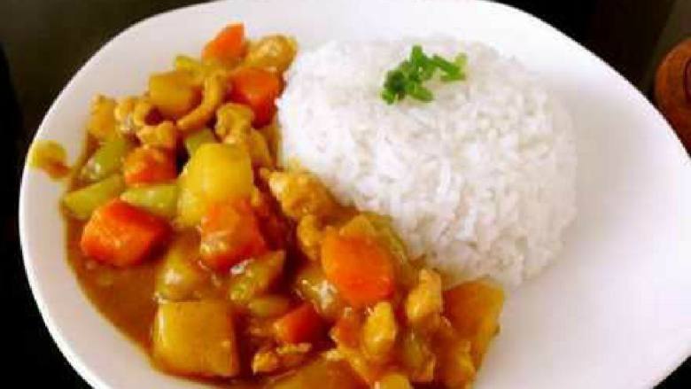 咖喱鸡肉饭