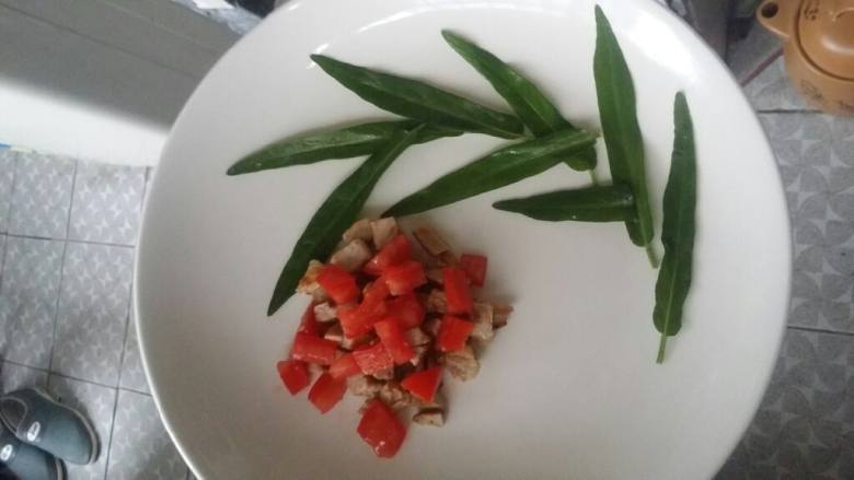 煎瘦肉加西红柿