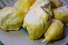 杂果榴莲冰,榴莲肉去核,绞碎