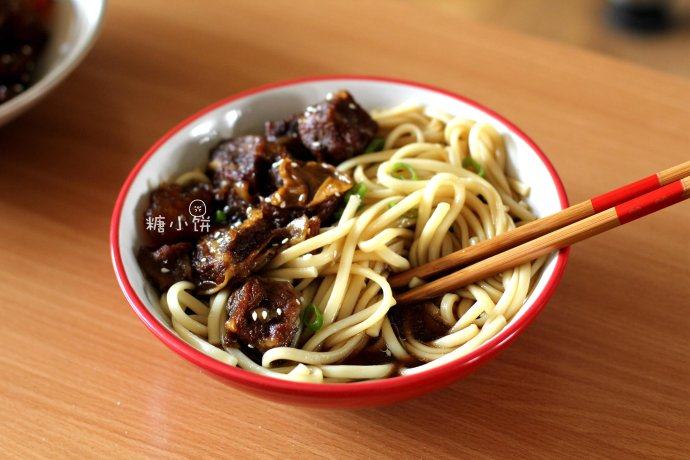 红烧牛肉面