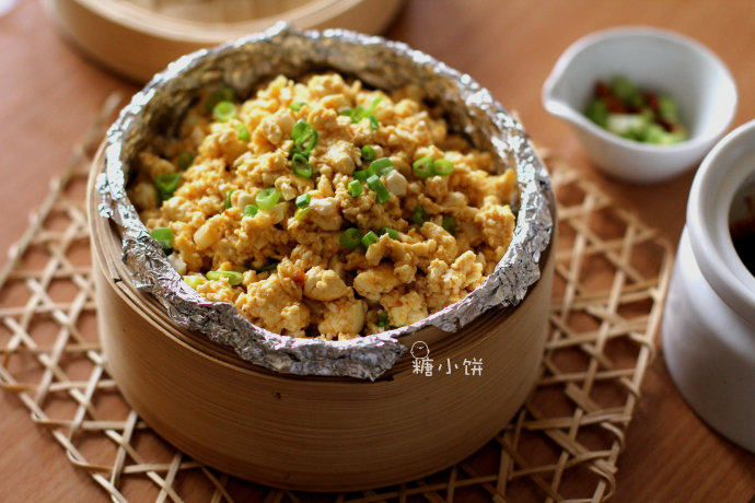 鸡啄豆腐