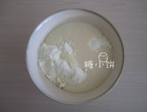 特浓咖啡牛乳糖,炼乳110G加奶粉150G拌匀