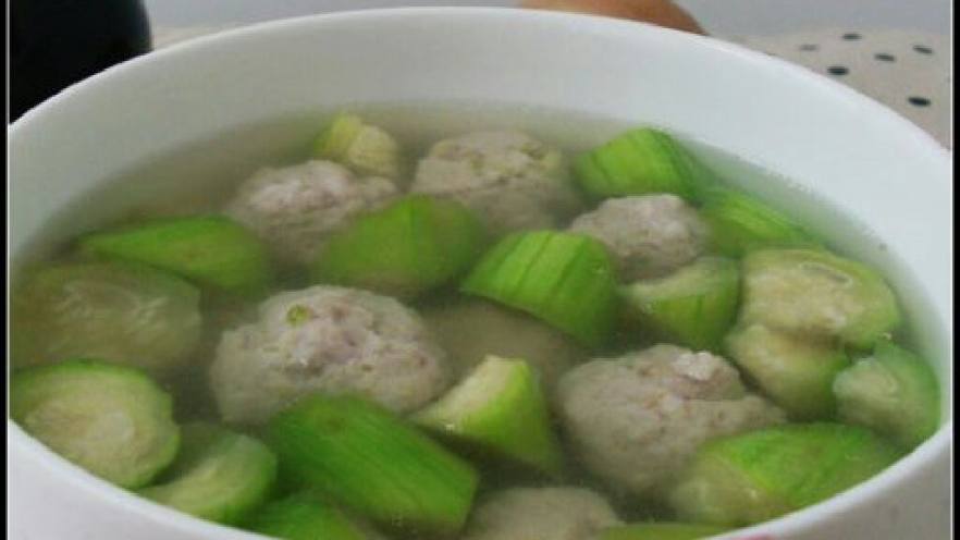 丝瓜肉丸汤