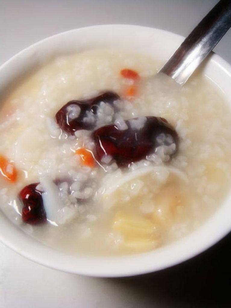 滋补红枣粥