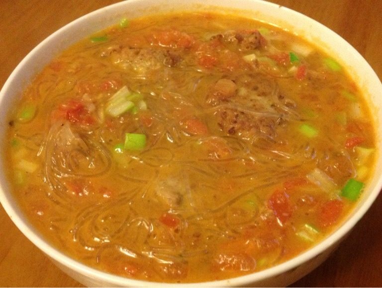西红柿粉丝肉丸汤