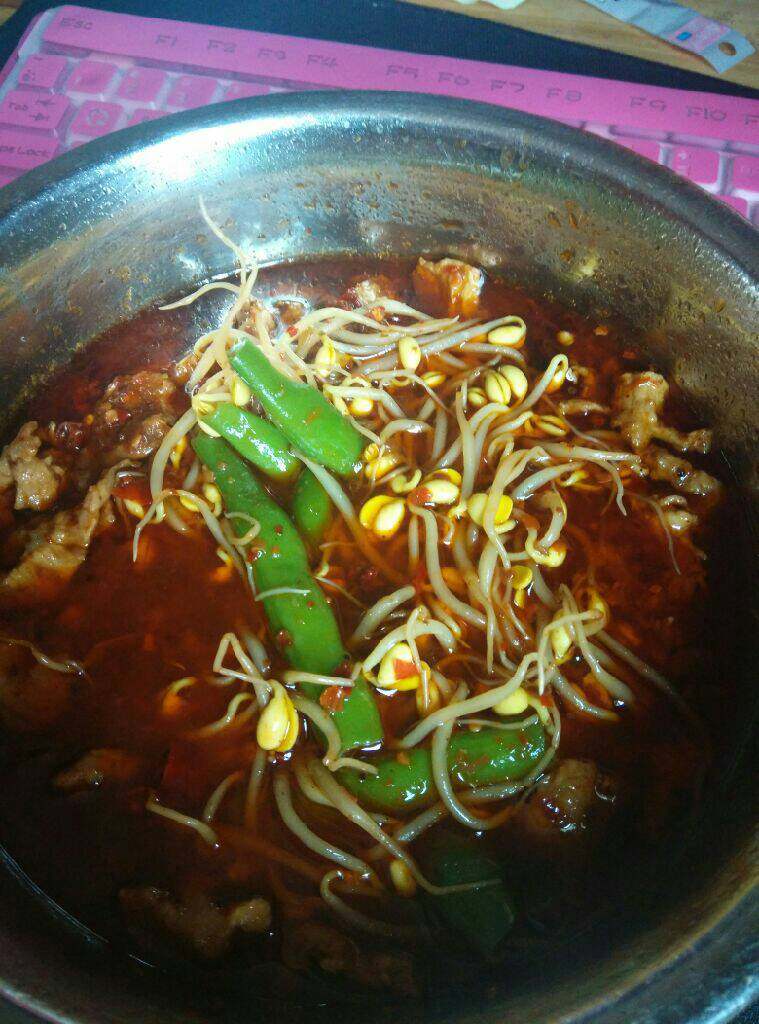 水煮肉片,我的忘了放<a style='color:red;display:inline-block;' href='/shicai/ 3250'>葱</a>