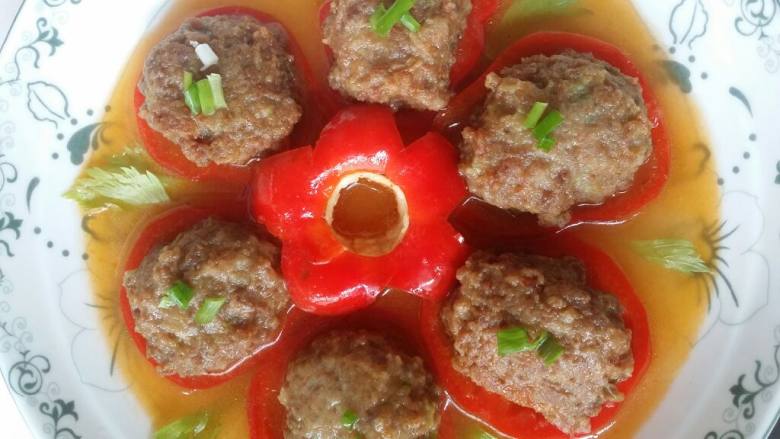 芹菜肉丸