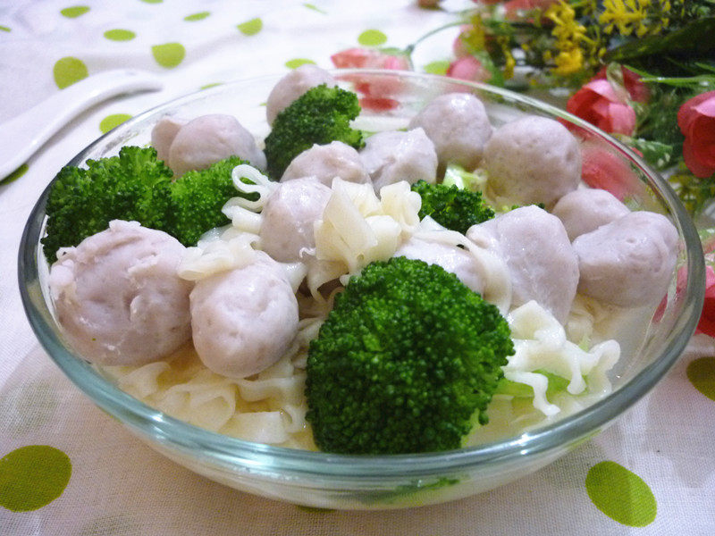 肉丸煮面