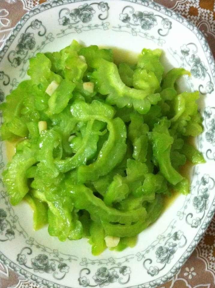 蒜蓉苦瓜