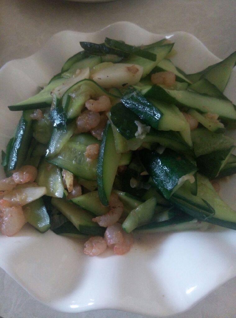 黄瓜炒虾仁