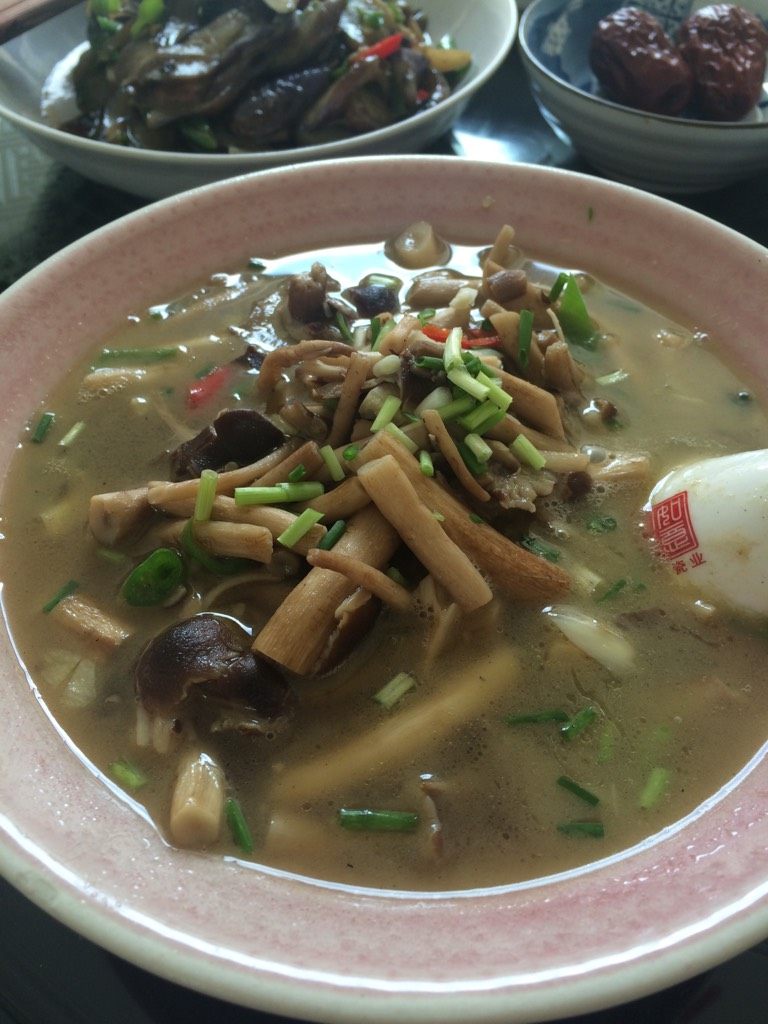 茶树菇鲜汤