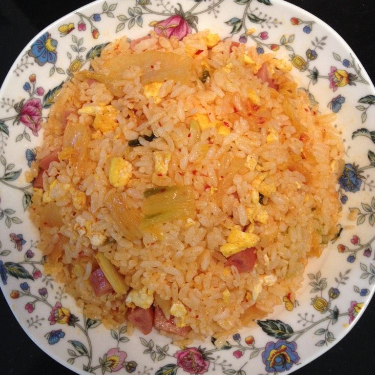 辣白菜火腿炒饭