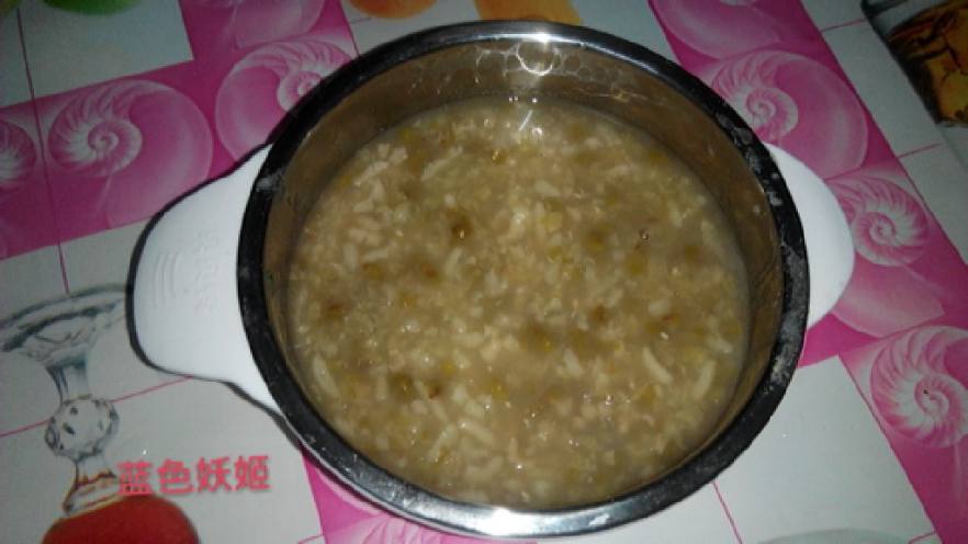 宝宝铺食～绿豆稀饭