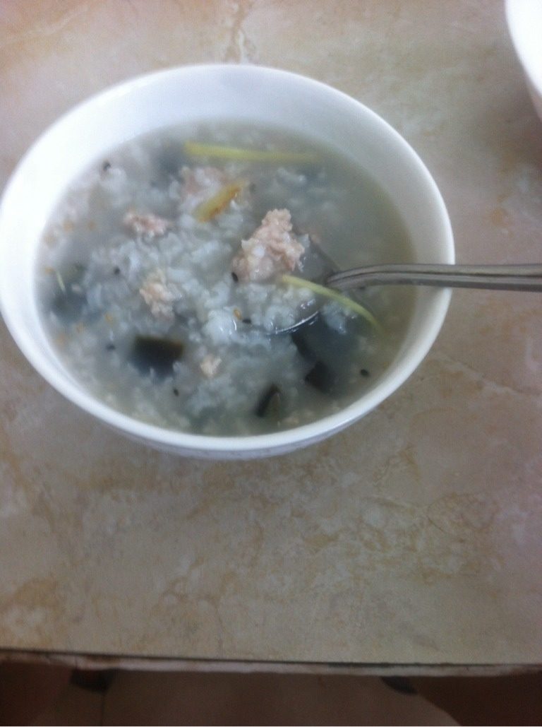 皮蛋瘦肉粥