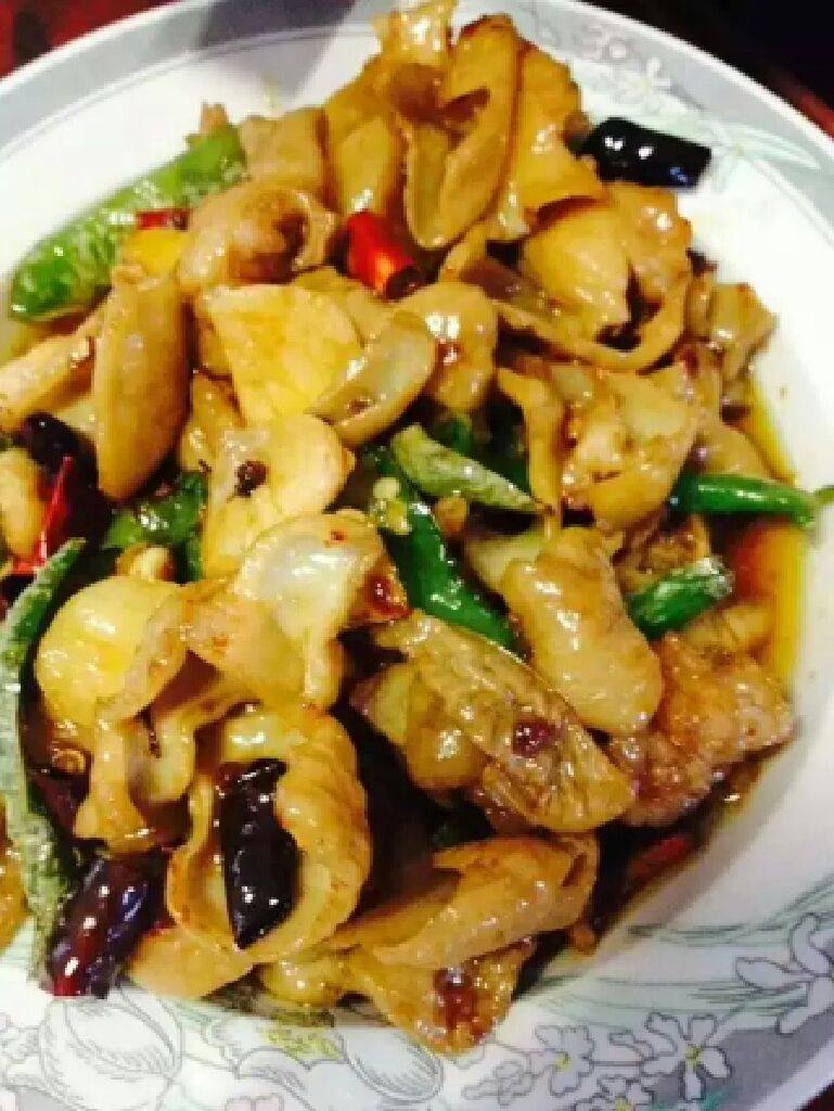 青椒肥肠