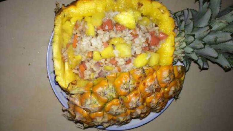 火腿菠萝炒饭