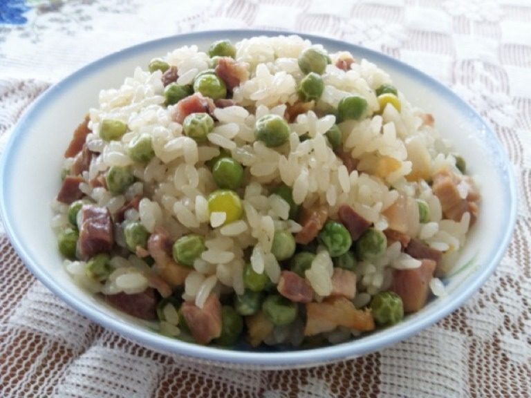 腊味豌豆糯米饭