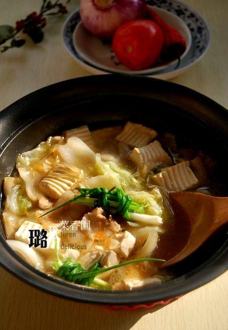 鲍汁白菜豆腐煲