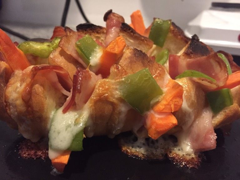 培根蔬菜披萨之法棍版