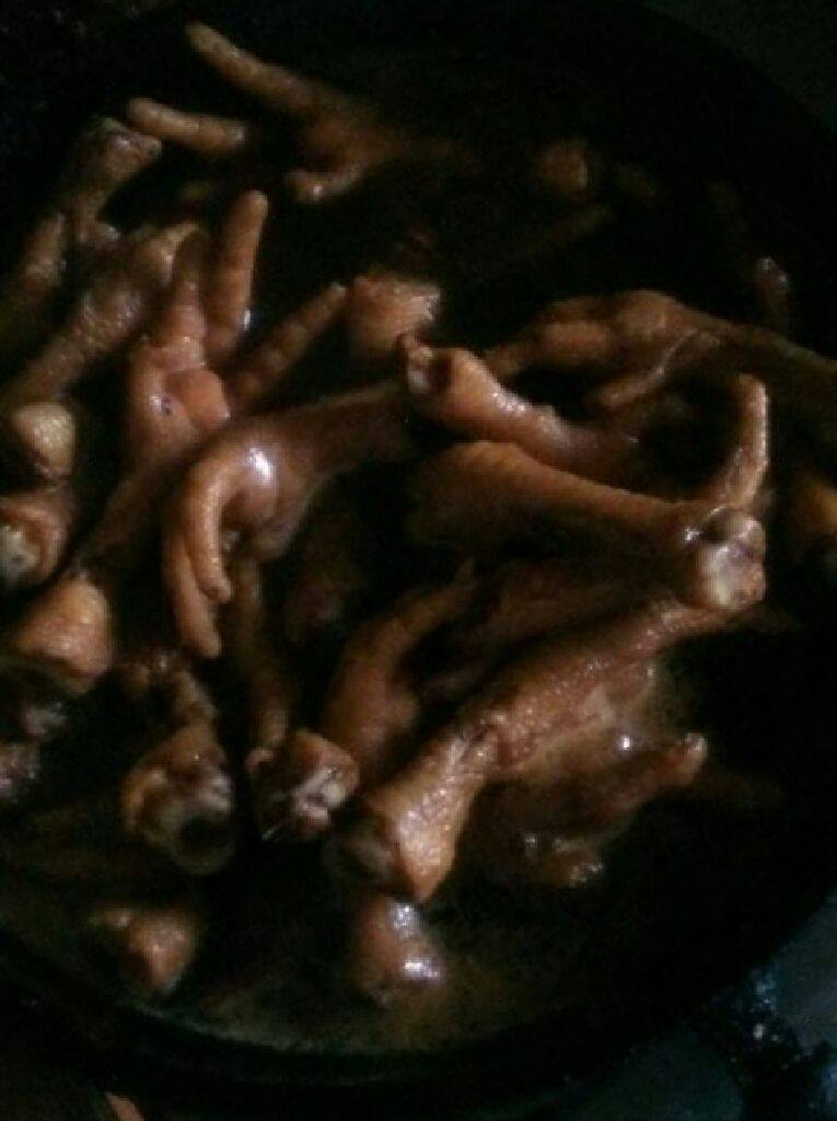 卤鸡爪