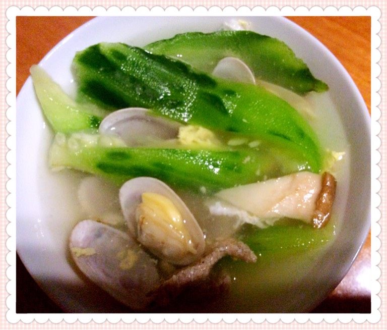 花蛤丝瓜汤