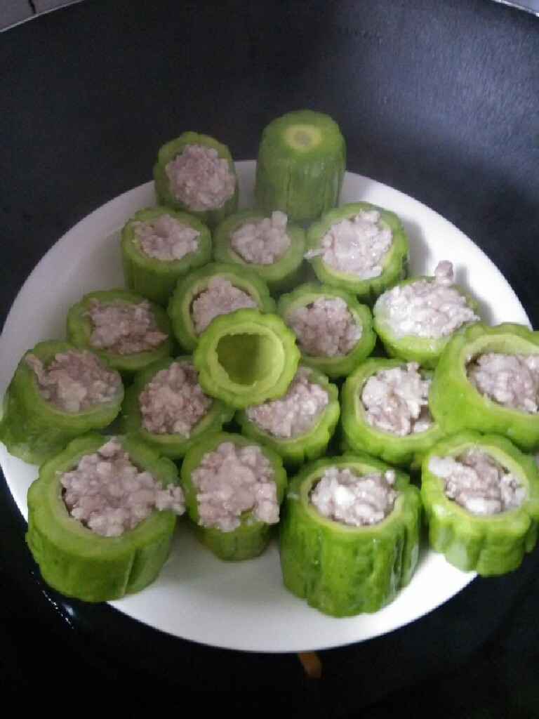 瘦肉末苦瓜