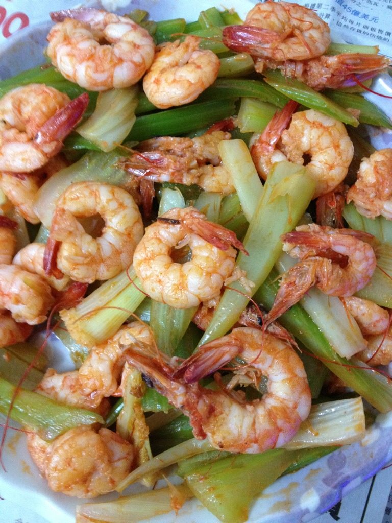 鲜虾炒西芹