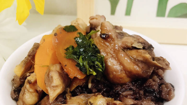 #闹元宵#胡萝卜滑鸡饭（电饭锅版）,来一碗