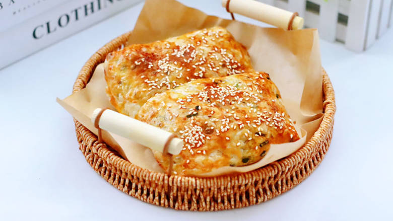 火腿磷虾韭菜盒子,喜欢的小伙伴们赶紧安排起来吧!