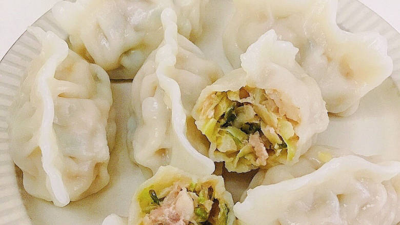 包菜猪肉饺子,味道很鲜美