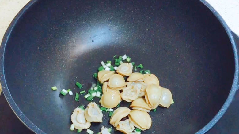 番茄海鲜饭,加入鲍鱼