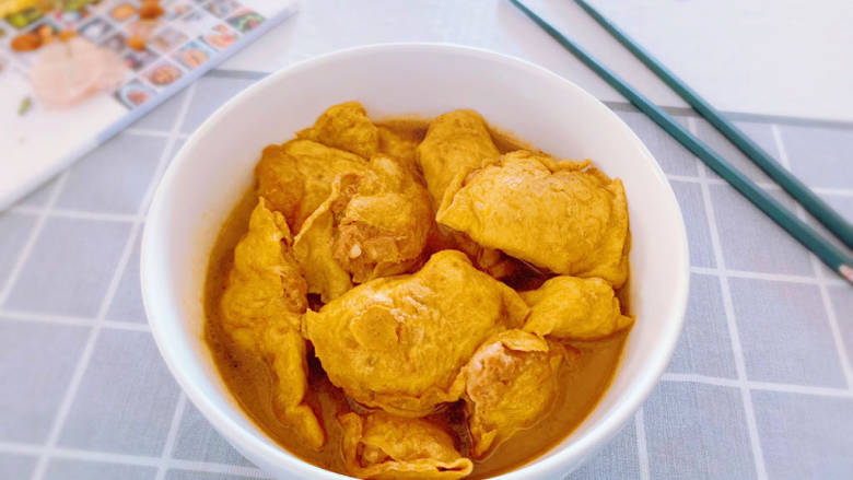 红烧蛋饺子,装盘